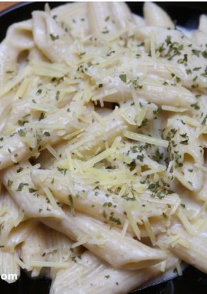 A picture of Pasta in Creamy Mushroom Sauce.