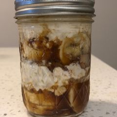 A picture of Tiramisu Overnight Oats.