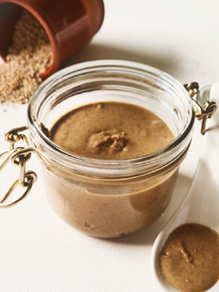 Una foto de Tahini Casero