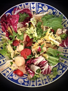 Una foto de Ensalada fresca veraniega