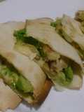 Chicken, Mushroom, and Avocado Sincronizadas