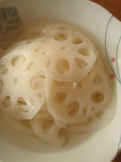 A picture of Crispy Pickled Lotus Root.