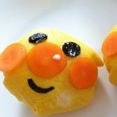 A picture of Anpanman Shaped Sushi.