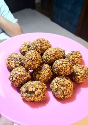 Foto principal de Bolitas de avena, plátano y manzana