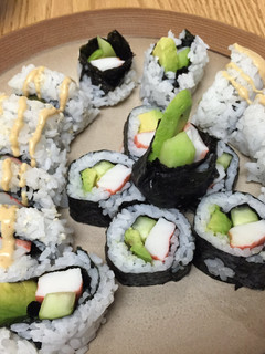 A picture of Easy California Roll.