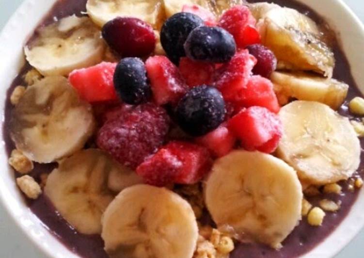 Recipe of Any-night-of-the-week Hawaiian Acai Bowl