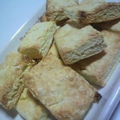 A picture of Diet-Friendly Okara Scones.