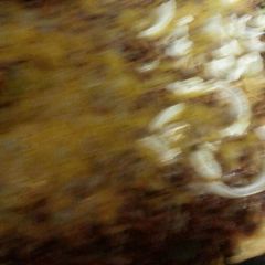 A picture of Sloppy joe pizza.