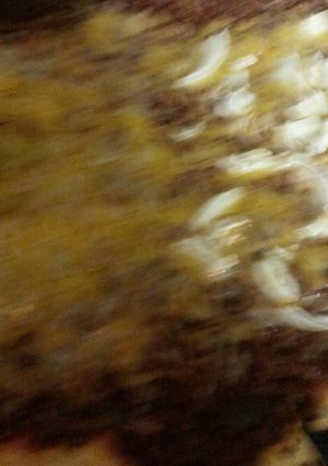 A picture of Sloppy joe pizza.