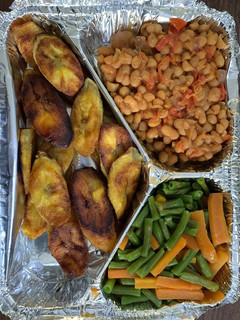 A picture of Carrot french beans, canned beans and plantain.
