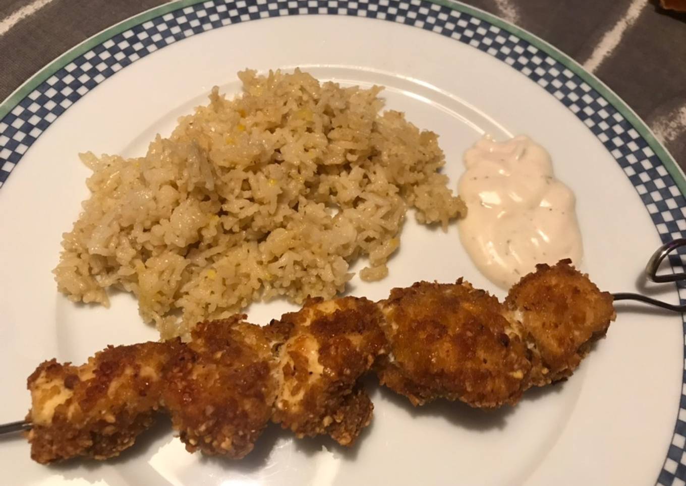 Pinchitos de pollo con especias y kikos😋