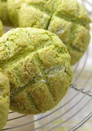 A picture of Pancake Mix Matcha Melon Bread.