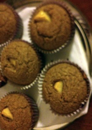 A picture of cinnamon-apple muffins.