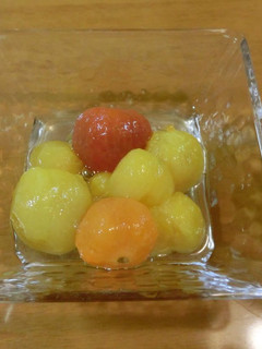 A picture of Honey-Marinated Cherry Tomatoes.