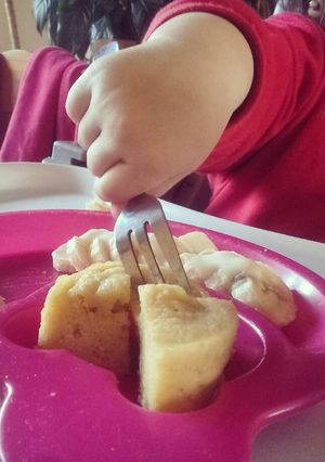 Una foto de Tortita en taza de nestum (en microondas) *para bebés*