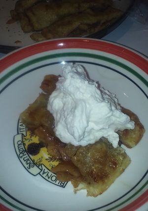A picture of Honey Crisp Apple Puff Tart.