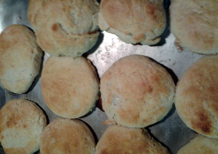 Simple Way to Cook Delicious skunks buttermilk biscuits