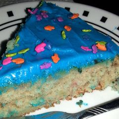 A picture of Strawberry Banana Cake.