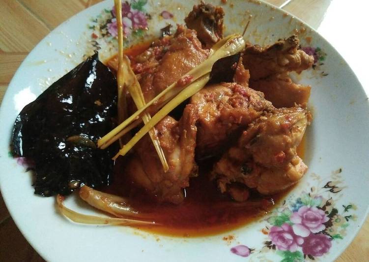 Cara Gampang Membuat Semur Ayam Pangandaran Anti Gagal