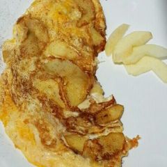A picture of Apple Omelette.