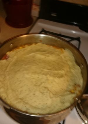 A picture of Italian noodles n potatoes.