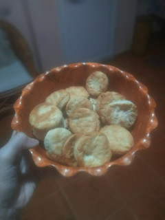 Una foto de Bizcochos o bizcochitos salados 🥠
