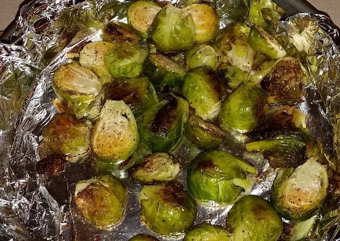 How to Prepare Super Quick Homemade Roasted Brussel Sprouts (organic)