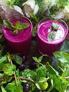 जामुन स्लश (Jamun Slush recipe in hindi) रेसिपी मुख्य फोटो