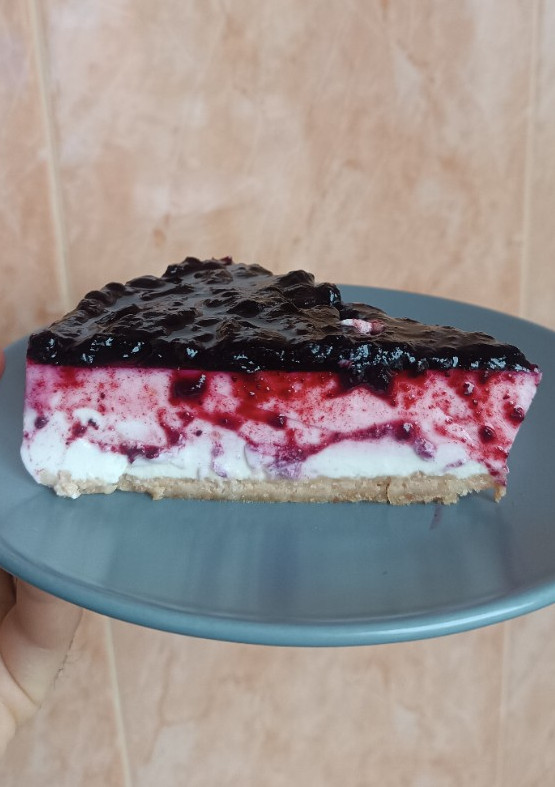 Una foto de Tarta de queso y arándanos 🫐