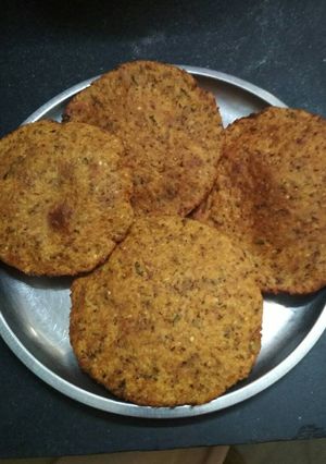 A picture of Moong dal ke churi ki bani puri (jise rajasthan mein churi ke hte h) ki puri.