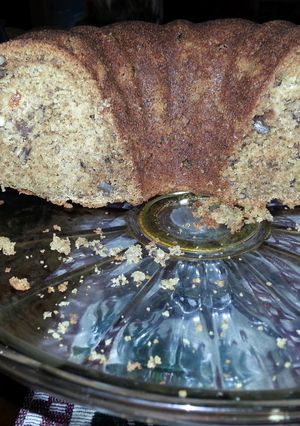 A picture of Applesauce Cake.