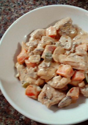 A picture of Creamy Chicken Casserole.