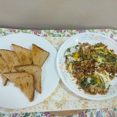 A picture of Afghani breakfast.