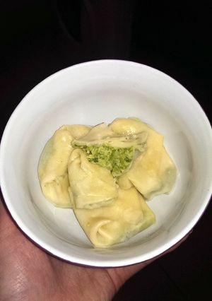 A picture of Sophie's creamy pea and asparagus envelopes.