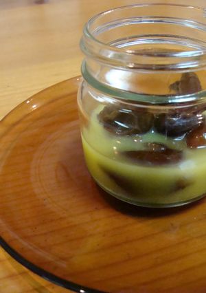 A picture of Dates Pickled in Orange Juice.