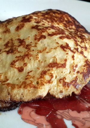 A picture of High protein banana pancakes.