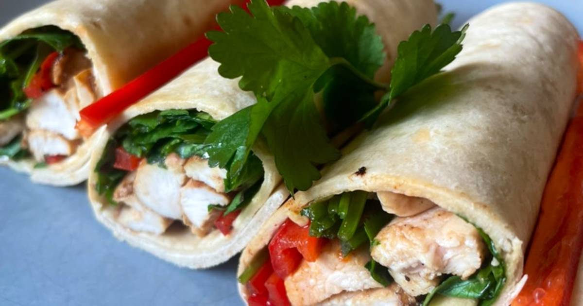 Hot & Spicy Garlic Chicken Wraps Recipe by Sonia Cookpad
