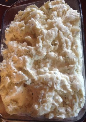 A picture of Creamy Mashed Potatoes.
