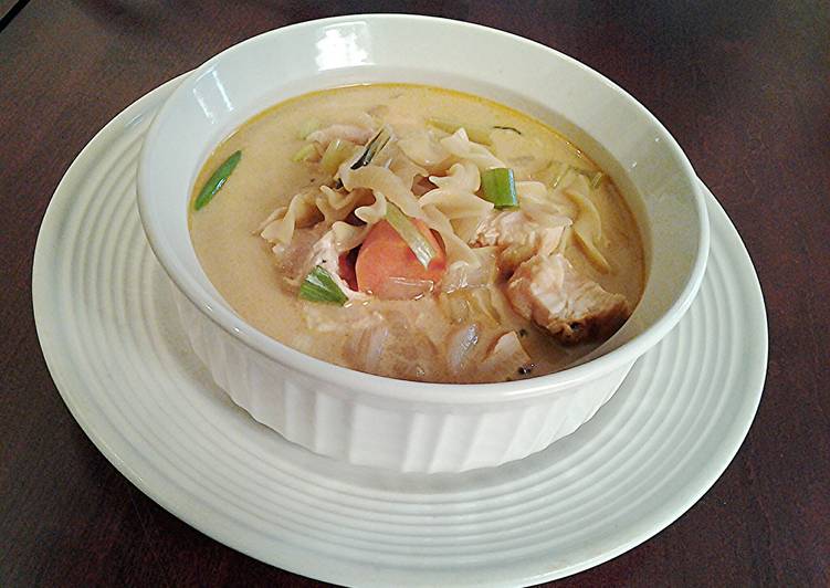 Recipe of Speedy Creamy Chicken Noodle Soup