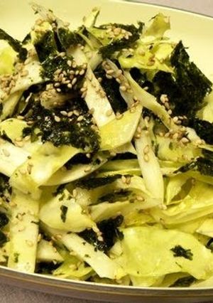 A picture of Microwaved Cabbage with Sesame Salt.