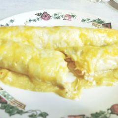 A picture of Easy Cheesy Chicken Enchiladas.