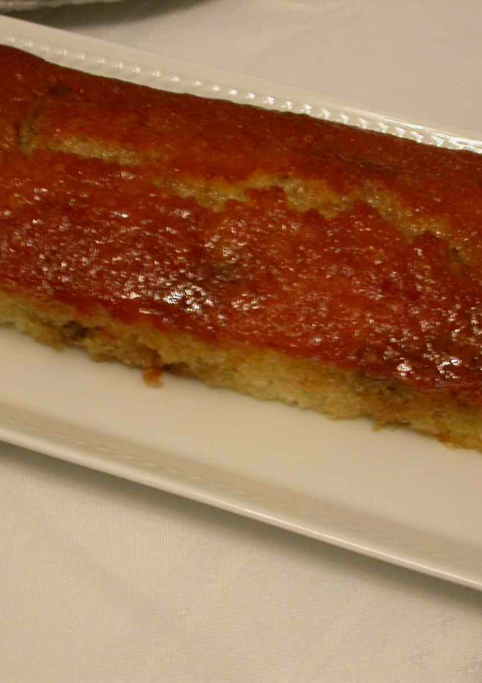 A picture of Easy 15 min Maple cake.