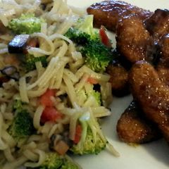 A picture of Orange Chicken.