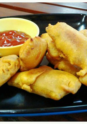 A picture of Raw Banana Fritters.