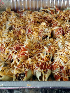 A picture of Stuffed Shells.