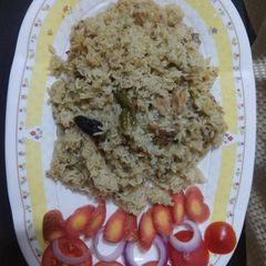 A picture of Jhatpat chicken pulav one pot meal.