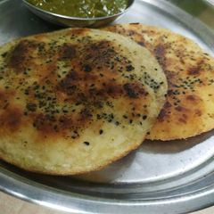 Bread Kulcha On TAVA A picture of Bread Kulcha On TAVA.