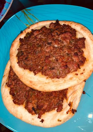 A picture of Lahm Bi Ajeen - Syrian Sfiha.