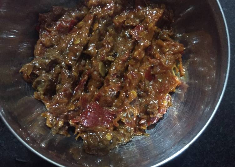 Recipe of Quick Red chilli chutney