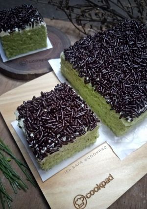 Foto resep Bolu Daun Katuk Kukus (Lembut, 2 telur saja)